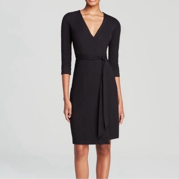 Diane Von Furstenberg Dresses & Skirts - Diane von Furstenberg New Two Black Wrap
Front 3/4 Sleeve V Neck Mini Dress sz 0